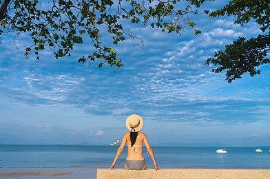 第一人称冒险类游戏《祖国》于steam正式发售 支持中文